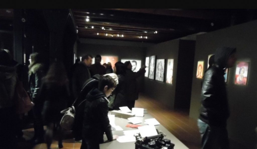 Οι άνθρωποι που συνάντησαν τους σωσίες τους σε ένα μουσείο (pics) | Pagenews.gr Οι άνθρωποι που συνάντησαν τους σωσίες τους σε ένα μουσείο (pics) | Pagenews.gr