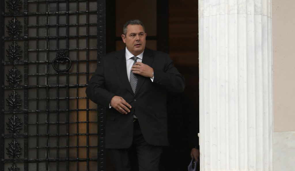 Το γλέντι του Πάνου Καμμένου στις Καλύβες Έβρου (vid) | Pagenews.gr Το γλέντι του Πάνου Καμμένου στις Καλύβες Έβρου (vid) | Pagenews.gr