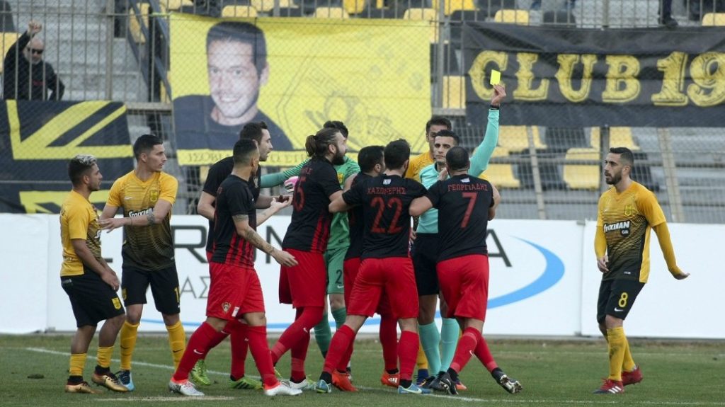 »Σκληρή» ανακοίνωση από τον Απ. Πόντου κατά διαιτησίας και ΕΡΤ 3 (vids) | Pagenews.gr »Σκληρή» ανακοίνωση από τον Απ. Πόντου κατά διαιτησίας και ΕΡΤ 3 (vids) | Pagenews.gr