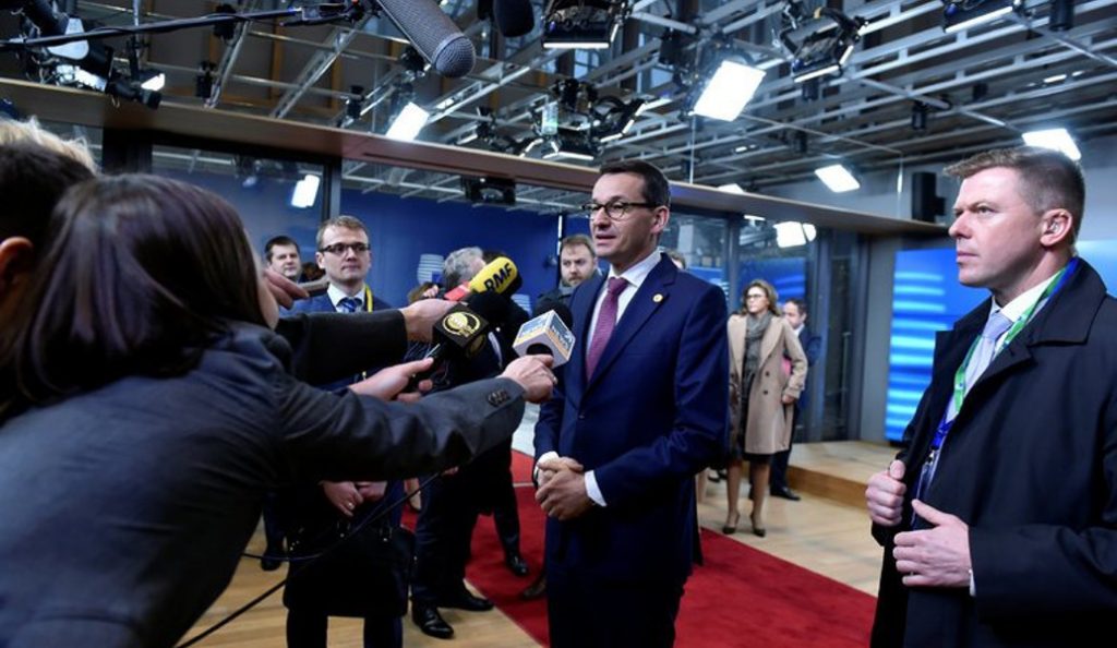 Πολωνία: Ανασχηματισμός με αποπομπή των υπουργών Εξωτερικών και Άμυνας | Pagenews.gr Πολωνία: Ανασχηματισμός με αποπομπή των υπουργών Εξωτερικών και Άμυνας | Pagenews.gr