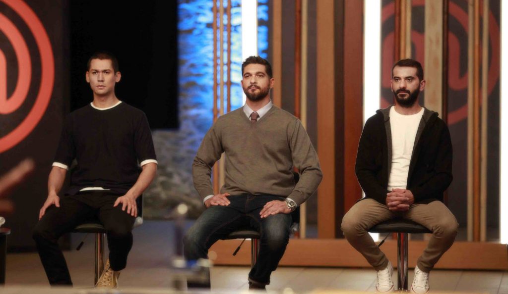 Master Chef 2: Γνωστός τραγουδιστής εμφανίζεται ως διαγωνιζόμενος (pic & vid) | Pagenews.gr Master Chef 2: Γνωστός τραγουδιστής εμφανίζεται ως διαγωνιζόμενος (pic & vid) | Pagenews.gr