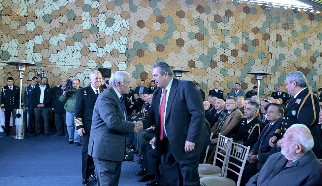 Πάνος Καμμένος: Όποιος τολμήσει να ανέβει σε ελληνικό έδαφος δεν θα υπάρχει την άλλη στιγμή | Pagenews.gr Πάνος Καμμένος: Όποιος τολμήσει να ανέβει σε ελληνικό έδαφος δεν θα υπάρχει την άλλη στιγμή | Pagenews.gr