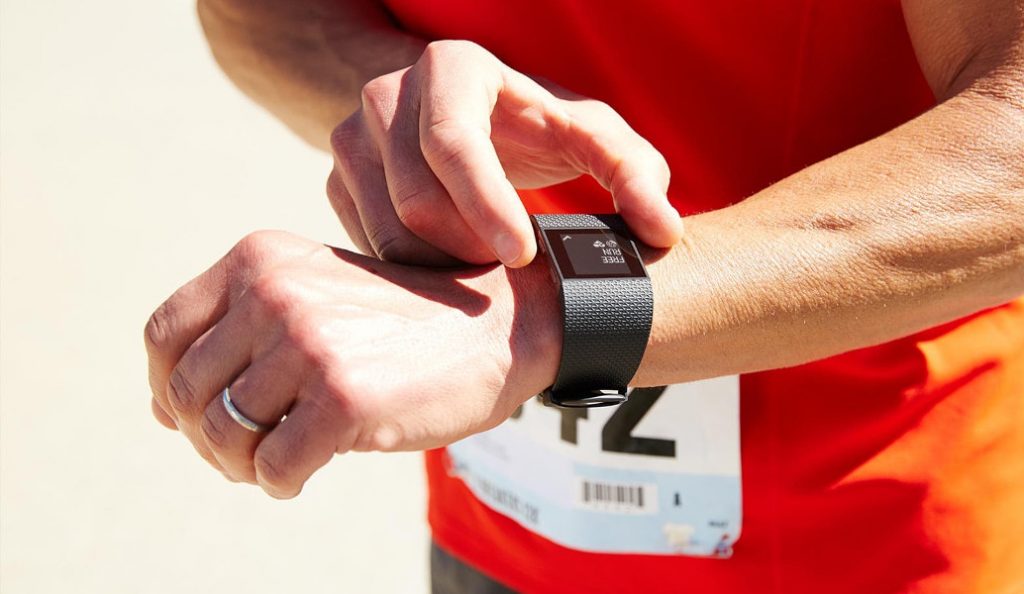 Fitness Trackers: Κάνε τζόκινγκ και γίνε…κατάσκοπος | Pagenews.gr Fitness Trackers: Κάνε τζόκινγκ και γίνε…κατάσκοπος | Pagenews.gr