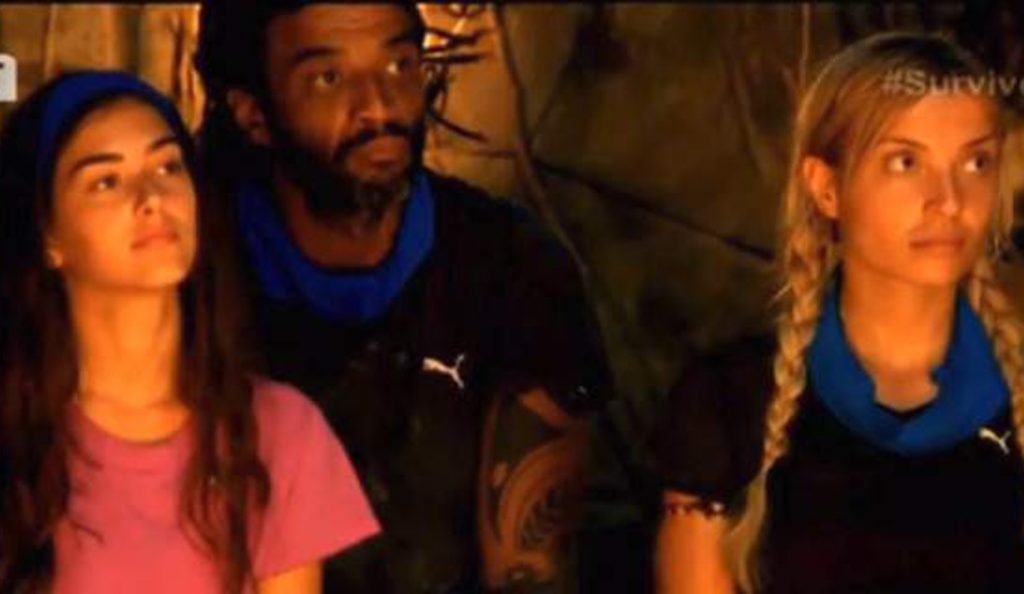 Survivor 2: Υποψήφιοι προς αποχώρηση Αγγελική Κοκαλίτσα, Νίκος Θωμάς και Ροδάνθη Καπαρού (vid) | Pagenews.gr Survivor 2: Υποψήφιοι προς αποχώρηση Αγγελική Κοκαλίτσα, Νίκος Θωμάς και Ροδάνθη Καπαρού (vid) | Pagenews.gr