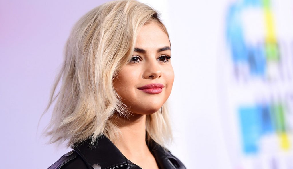 Selena Gomez: Ξανά σε κλινική – Δίνει μάχη με την κατάθλιψη | Pagenews.gr Selena Gomez: Ξανά σε κλινική – Δίνει μάχη με την κατάθλιψη | Pagenews.gr