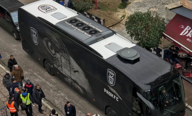 Χαμός με τον κόσμο του ΠΑΟΚ πριν την έναρξη του αγώνα | Pagenews.gr Χαμός με τον κόσμο του ΠΑΟΚ πριν την έναρξη του αγώνα | Pagenews.gr