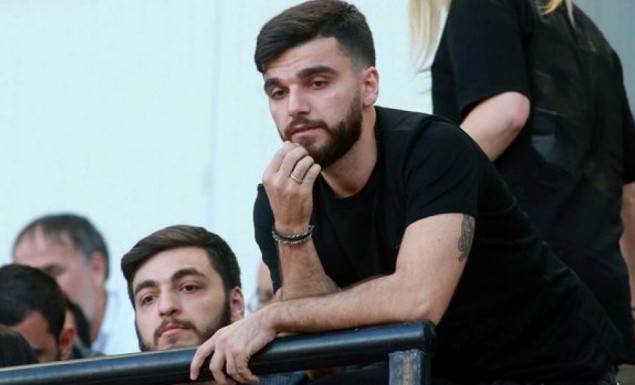 Γιώργος Σαββίδης: «Δεν κοιτάτε τα χάλια σας!» (pic) | Pagenews.gr Γιώργος Σαββίδης: «Δεν κοιτάτε τα χάλια σας!» (pic) | Pagenews.gr