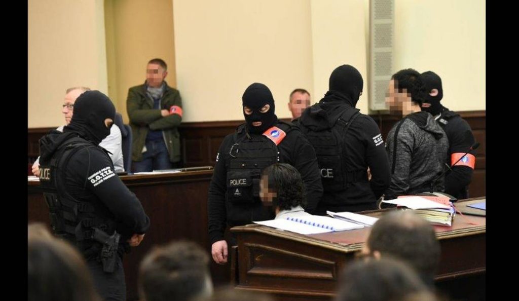 Βρυξέλλες: Δεν θα είναι παρών στη δίκη του ο Αμπντεσλάμ την Πέμπτη | Pagenews.gr Βρυξέλλες: Δεν θα είναι παρών στη δίκη του ο Αμπντεσλάμ την Πέμπτη | Pagenews.gr