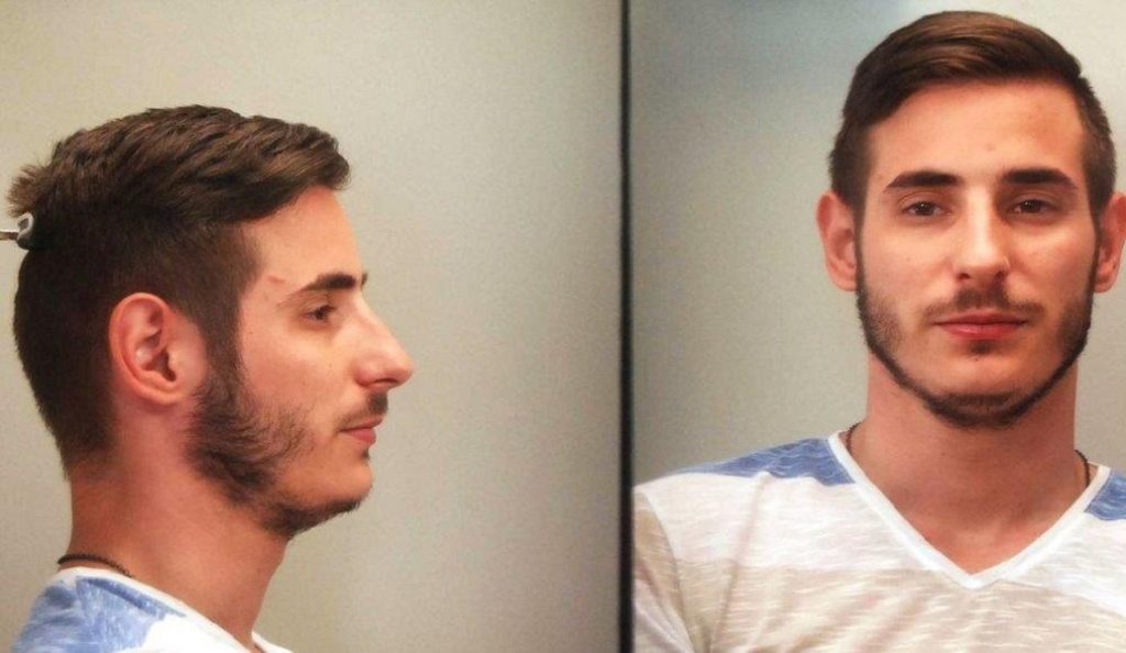 Αυτός είναι ο 29χρονος δράκος του Facebook, που έδινε ναρκωτικά και βίαζε ανήλικες (pics) | Pagenews.gr Αυτός είναι ο 29χρονος δράκος του Facebook, που έδινε ναρκωτικά και βίαζε ανήλικες (pics) | Pagenews.gr
