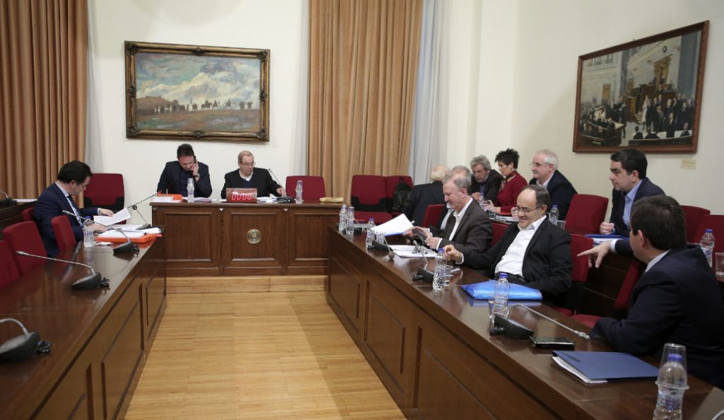 Άδωνις Γεωργιάδης – Αννέτα Καββαδία: Άγριος καβγάς στη Βουλή | Pagenews.gr Άδωνις Γεωργιάδης – Αννέτα Καββαδία: Άγριος καβγάς στη Βουλή | Pagenews.gr