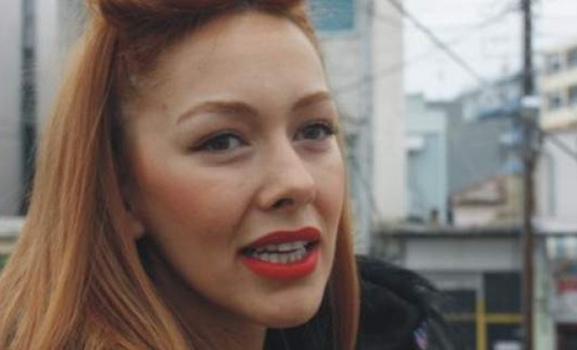 Ζευγάρι η διευθύντρια παραγωγής του Survivor 2 με τον Μαχητή; | Pagenews.gr Ζευγάρι η διευθύντρια παραγωγής του Survivor 2 με τον Μαχητή; | Pagenews.gr