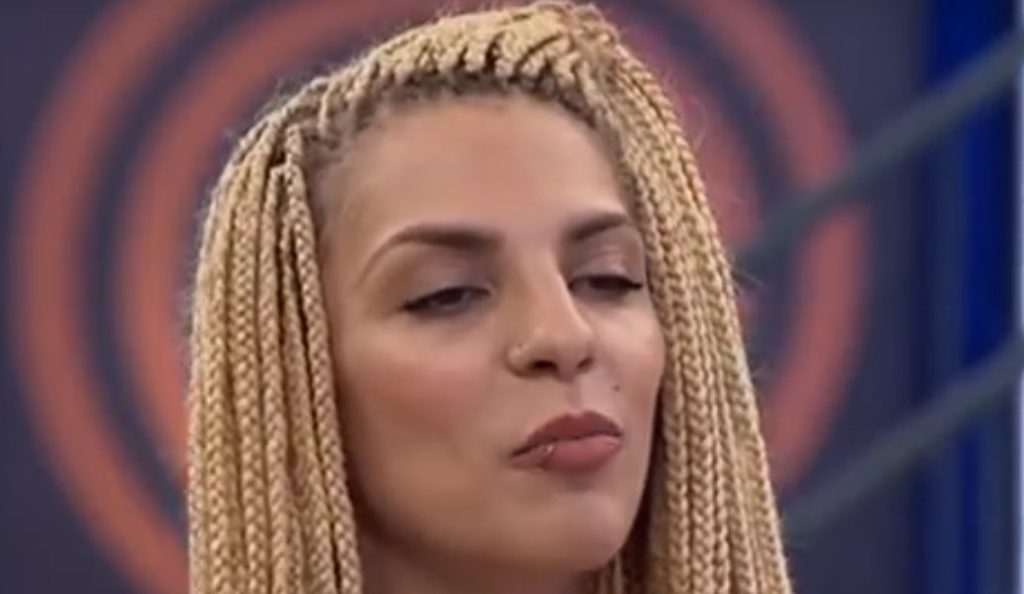 Masterchef: Έβαλε τις φωνές ο Κοντιζάς στην Ηλέκτρα που παρουσίασε… άδειο πιάτο (vid) | Pagenews.gr Masterchef: Έβαλε τις φωνές ο Κοντιζάς στην Ηλέκτρα που παρουσίασε… άδειο πιάτο (vid) | Pagenews.gr