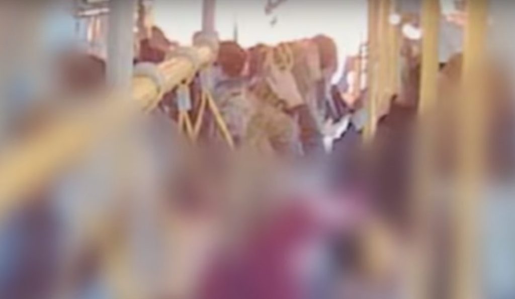Βίντεο – ντοκουμέντο: Η έκρηξη στο μετρό του Λονδίνου από τον 18χρονο τζιχαντιστή | Pagenews.gr Βίντεο – ντοκουμέντο: Η έκρηξη στο μετρό του Λονδίνου από τον 18χρονο τζιχαντιστή | Pagenews.gr