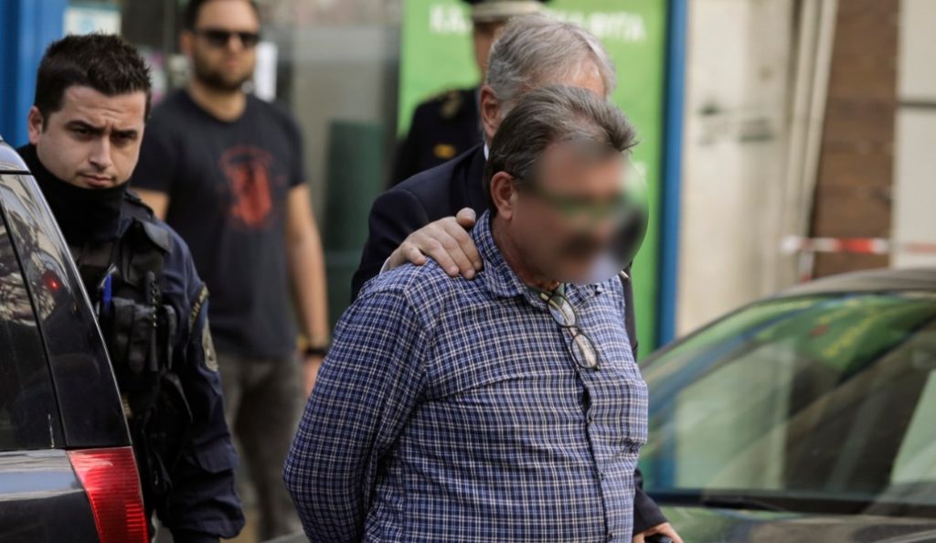 Άνδρας προσπάθησε να αυτοπυρποληθεί σε συμβολαιογραφείο στην Θεσσαλονίκη (pics&vid) | Pagenews.gr Άνδρας προσπάθησε να αυτοπυρποληθεί σε συμβολαιογραφείο στην Θεσσαλονίκη (pics&vid) | Pagenews.gr
