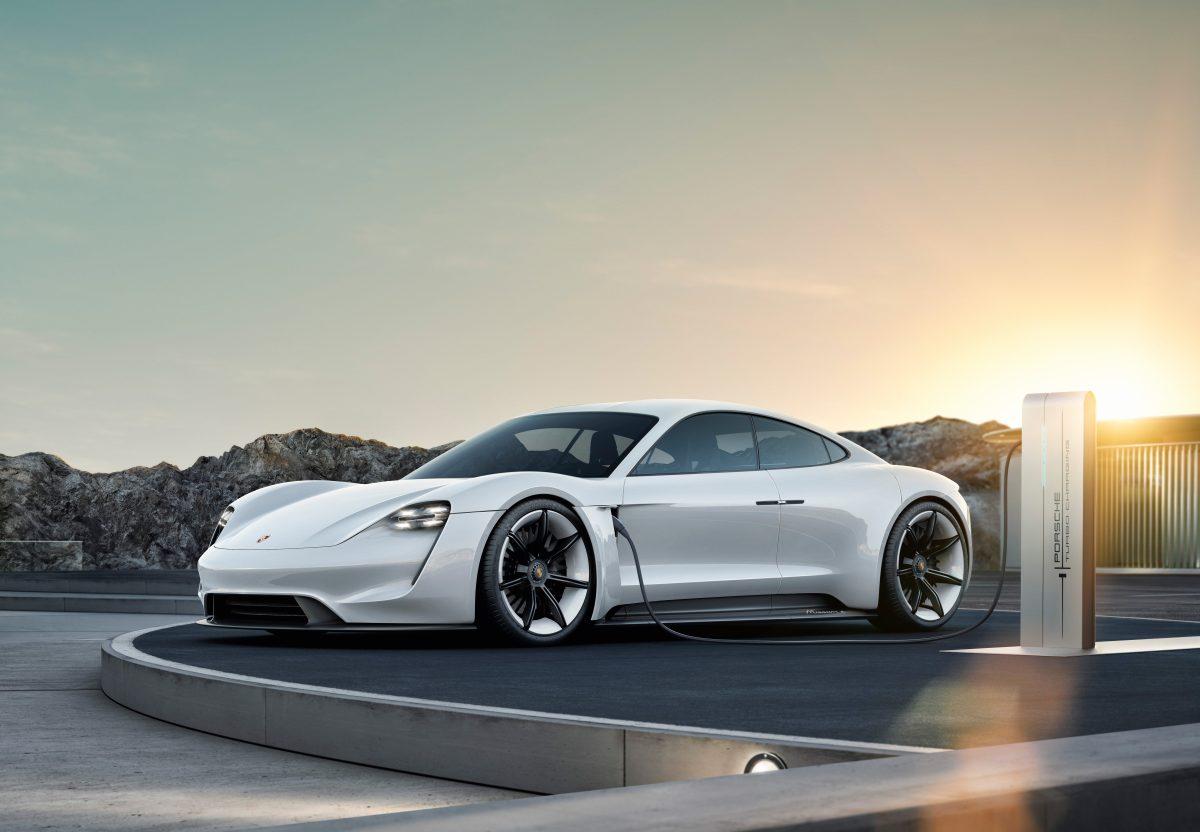Mission E: Το πρώτο πλήρως ηλεκτρικό της Porsche | Pagenews.gr Mission E: Το πρώτο πλήρως ηλεκτρικό της Porsche | Pagenews.gr
