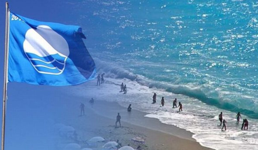 Επτά γαλάζιες σημαίες σε παραλίες του Μαλεβιζίου | Pagenews.gr Επτά γαλάζιες σημαίες σε παραλίες του Μαλεβιζίου | Pagenews.gr
