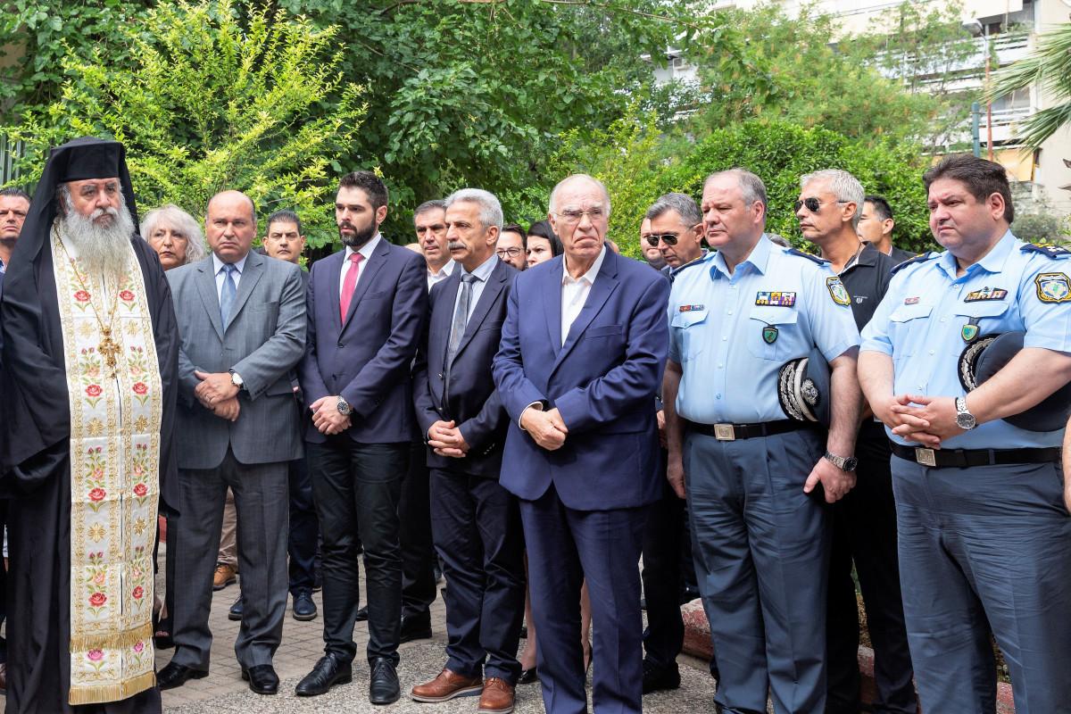 Τρισάγιο στη μνήμη των αδικοχαμένων Αστυνομικών | Pagenews.gr Τρισάγιο στη μνήμη των αδικοχαμένων Αστυνομικών | Pagenews.gr