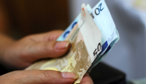 Κοινωνικό Εισόδημα Αλληλεγγύης: Πότε καταβάλλονται τα χρήματα | Pagenews.gr Κοινωνικό Εισόδημα Αλληλεγγύης: Πότε καταβάλλονται τα χρήματα | Pagenews.gr