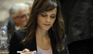 ΓΣΕΕ: Επικοινωνιακά μπαλώματα ενόψει ΔΕΘ το νομοσχέδιο Αχτσιόγλου | Pagenews.gr ΓΣΕΕ: Επικοινωνιακά μπαλώματα ενόψει ΔΕΘ το νομοσχέδιο Αχτσιόγλου | Pagenews.gr