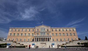 Το πολιτικό σύστημα πληγώνει ανεπανόρθωτα τη χώρα και τους πολίτες | Pagenews.gr Το πολιτικό σύστημα πληγώνει ανεπανόρθωτα τη χώρα και τους πολίτες | Pagenews.gr