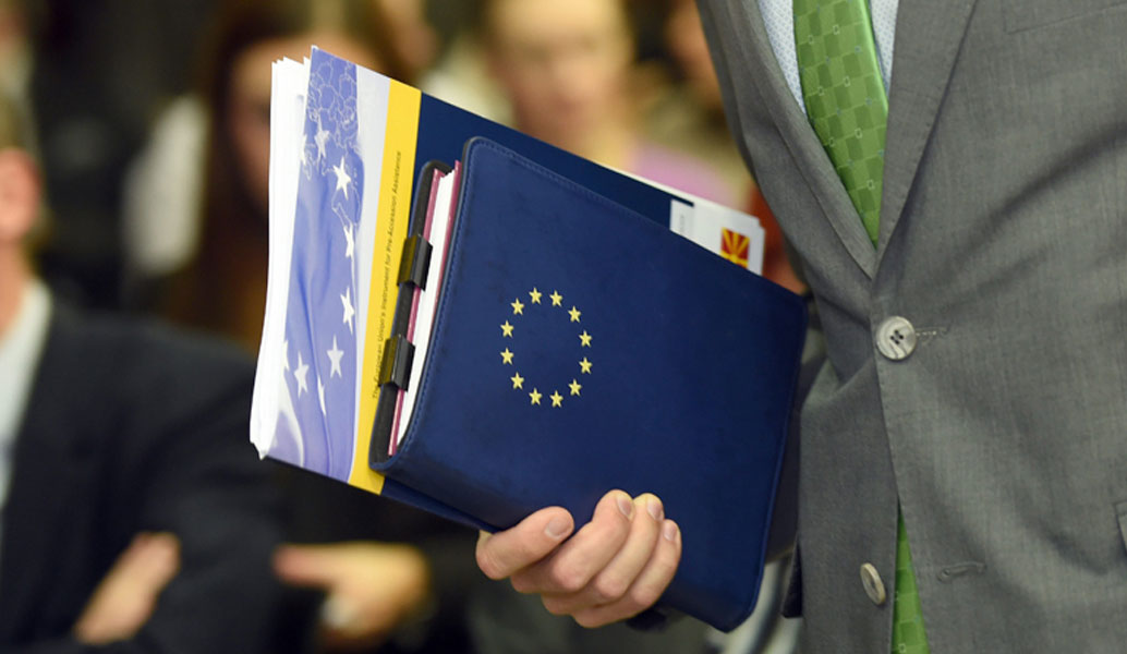 Eurogroup: Κρίσιμη συνεδρίαση για χρέος και δόση