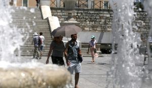 Καύσωνας: Πώς θα αποφύγετε τη θερμοπληξία | Pagenews.gr Καύσωνας: Πώς θα αποφύγετε τη θερμοπληξία | Pagenews.gr