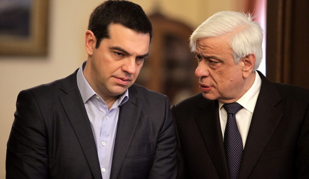 Έλληνες στρατιωτικοί: Παυλόπουλος και Τσίπρας μίλησαν με τις οικογένειές τους | Pagenews.gr Έλληνες στρατιωτικοί: Παυλόπουλος και Τσίπρας μίλησαν με τις οικογένειές τους | Pagenews.gr
