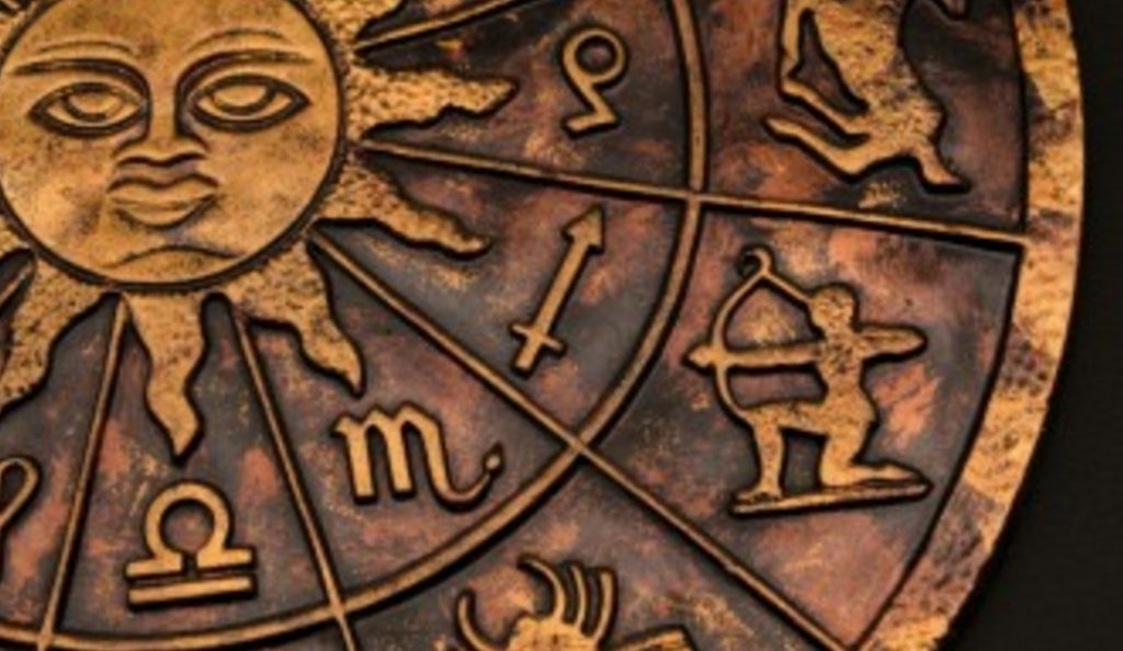 Τα ζώδια και ο… ανθρωποδιώκτης! | Pagenews.gr Τα ζώδια και ο… ανθρωποδιώκτης! | Pagenews.gr