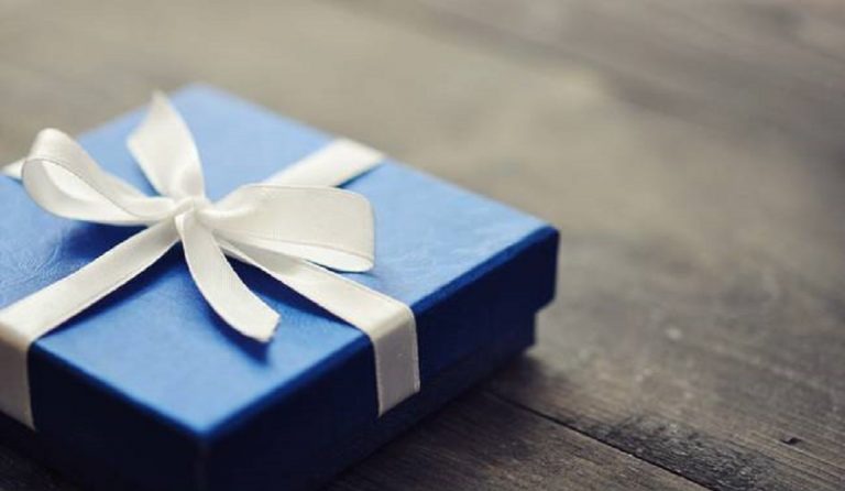 Ποιοι γιορτάζουν σήμερα: Εορτολόγιο 17 Σεπτεμβρίου