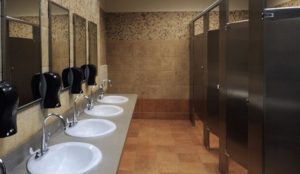 Πώς αυξάνονται οι πιθανότητες να κολλήσεις μικρόβια από τις δημόσιες τουαλέτες | Pagenews.gr Πώς αυξάνονται οι πιθανότητες να κολλήσεις μικρόβια από τις δημόσιες τουαλέτες | Pagenews.gr