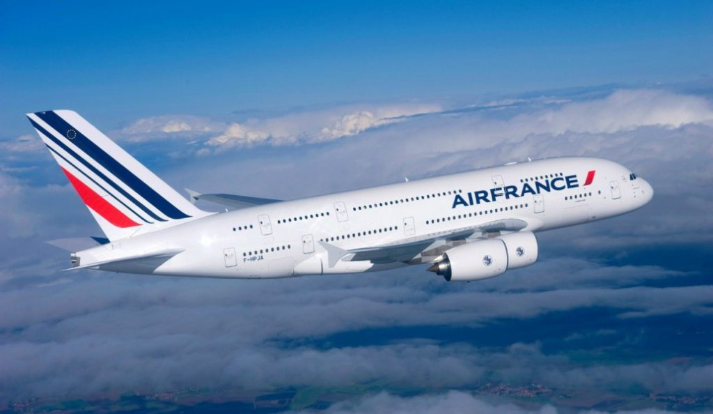 Air France: Αναγκαστική προσγείωση αεροσκάφους λόγω έκρηξης κινητήρα | Pagenews.gr Air France: Αναγκαστική προσγείωση αεροσκάφους λόγω έκρηξης κινητήρα | Pagenews.gr