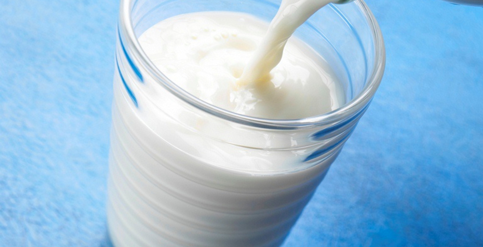 При диабете 2 можно пить кефир. Молочные продукты. Кефир с чесноком. Молоко и соль. Кефир в Греции.