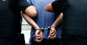 Θεσσαλονίκη: Συνελήφθη 19χρονος για μεταφορά αλλοδαπών | Pagenews.gr Θεσσαλονίκη: Συνελήφθη 19χρονος για μεταφορά αλλοδαπών | Pagenews.gr