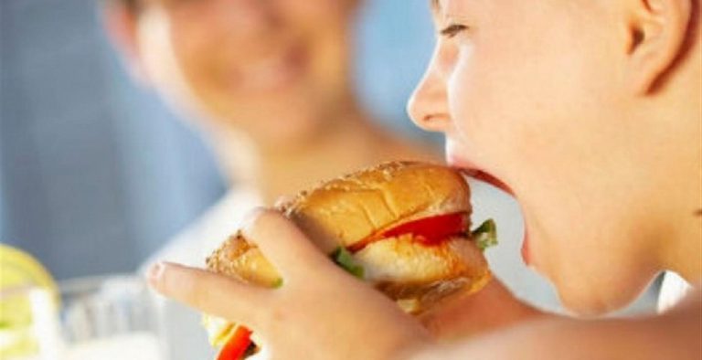 Παιδική παχυσαρκία στην Ελλάδα – Ένα σοβαρό κοινωνικό πρόβλημα
