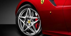 Νέος διευθύνων σύμβουλος της Ferrari ο Καμιλέρι | Pagenews.gr Νέος διευθύνων σύμβουλος της Ferrari ο Καμιλέρι | Pagenews.gr