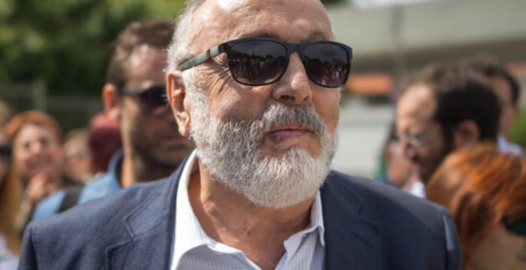 Κουρουμπλής αντί Καμμένου στον Λευκό Οίκο