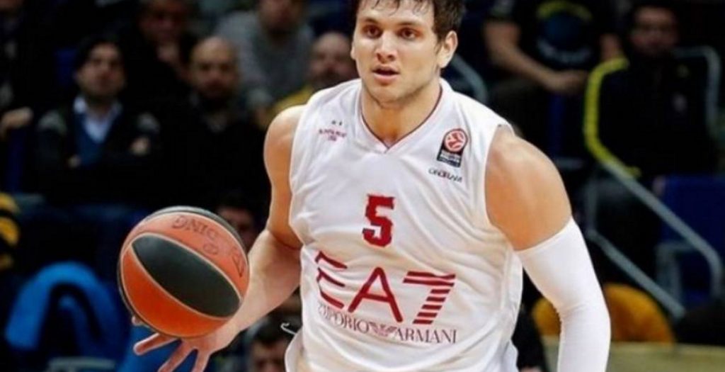 Έτοιμος και με το «25» ο Τζεντίλε (vid) | Pagenews.gr Έτοιμος και με το «25» ο Τζεντίλε (vid) | Pagenews.gr