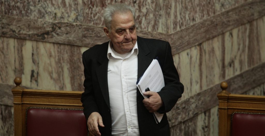 Αλέκος Φλαμπουράρης: Νέα επίθεση στο σπίτι του | Pagenews.gr Αλέκος Φλαμπουράρης: Νέα επίθεση στο σπίτι του | Pagenews.gr