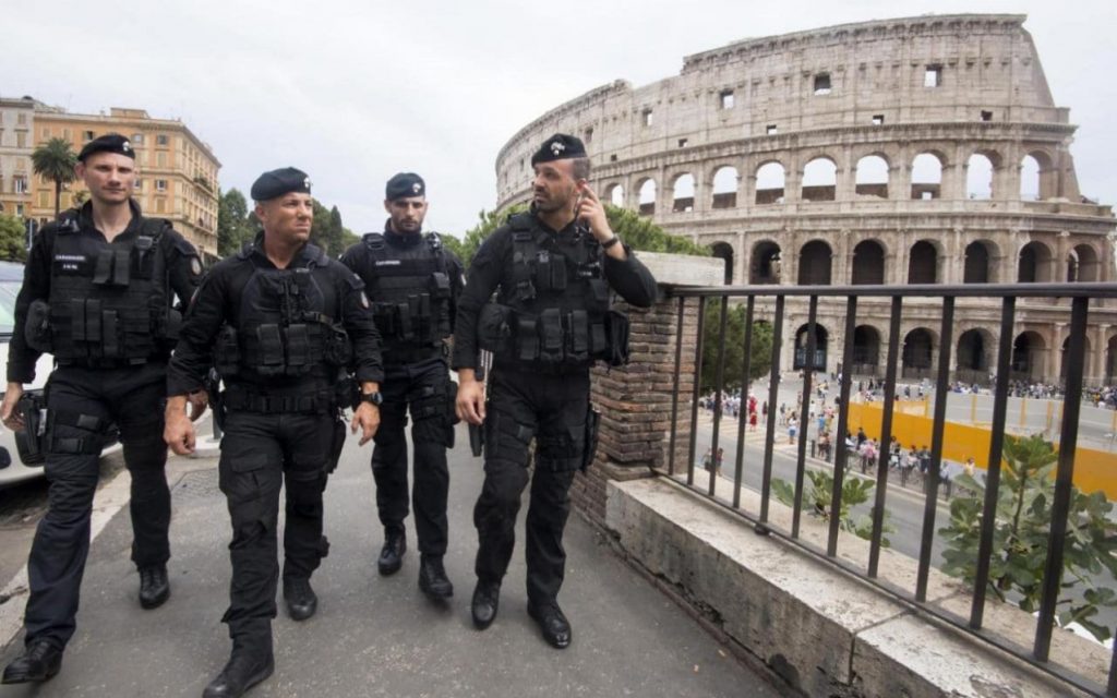 Σύλληψη Ιταλού ως υποστηρικτής του ISIS | Pagenews.gr Σύλληψη Ιταλού ως υποστηρικτής του ISIS | Pagenews.gr