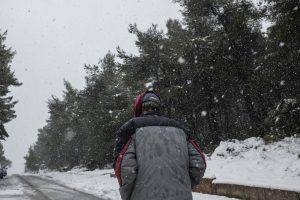Καιρός: Χειμωνιάτικος και σήμερα – Δείτε που θα χιονίσει | Pagenews.gr Καιρός: Χειμωνιάτικος και σήμερα – Δείτε που θα χιονίσει | Pagenews.gr