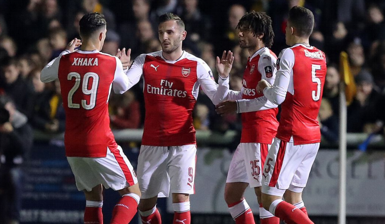 ARSENAL: Η χαλαρότητα του Λακαζέτ και η αηδιαστική κίνηση του αρχηγού της Βόρσκλα