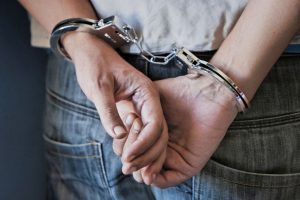 Κρήτη: Συνελήφθη 59χρονος για τη δολοφονία 38χρονης Βουλγάρας | Pagenews.gr Κρήτη: Συνελήφθη 59χρονος για τη δολοφονία 38χρονης Βουλγάρας | Pagenews.gr