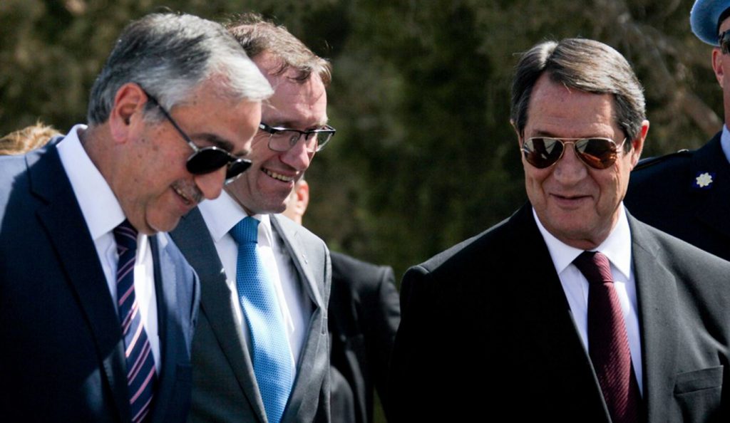 Κυπριακό: Συναντήσεις Έιντε με Αναστασιάδη και Ακιντζί | Pagenews.gr Κυπριακό: Συναντήσεις Έιντε με Αναστασιάδη και Ακιντζί | Pagenews.gr