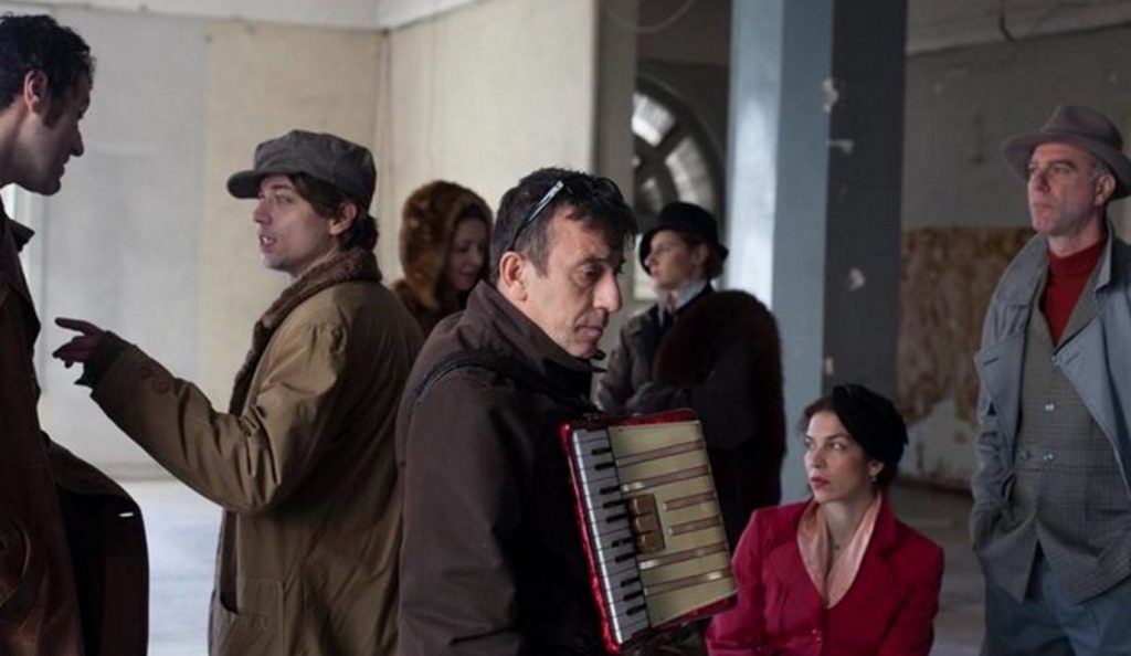 «Ακυβέρνητες πολιτείες» του Στρατή Τσίρκα | Pagenews.gr «Ακυβέρνητες πολιτείες» του Στρατή Τσίρκα | Pagenews.gr