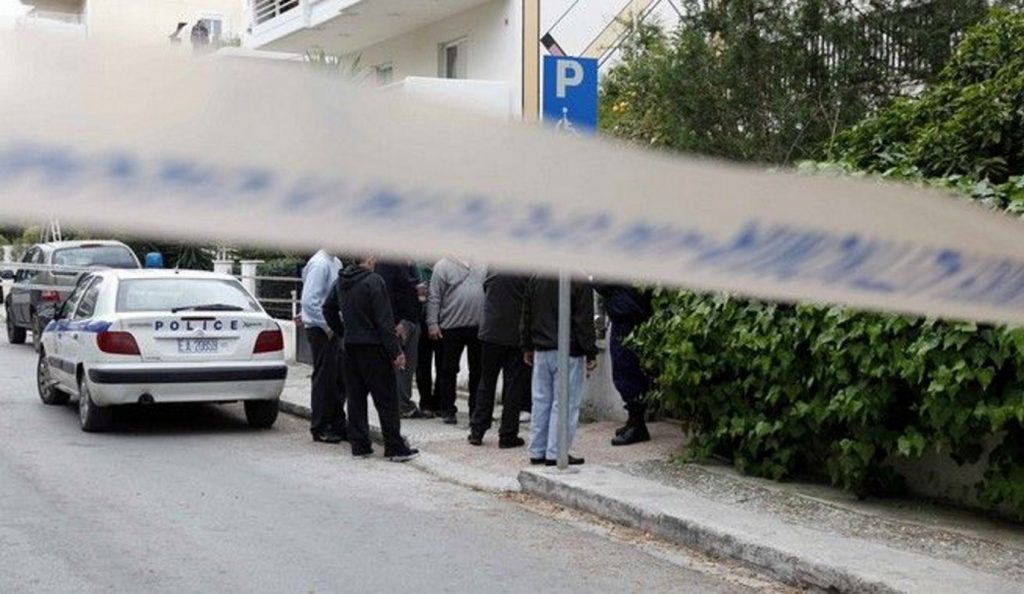 Γλυφάδα: Αυτοί είναι οι διαρρήκτες που πυροβόλησε ο 88χρονος μέσα στο σπίτι του | Pagenews.gr Γλυφάδα: Αυτοί είναι οι διαρρήκτες που πυροβόλησε ο 88χρονος μέσα στο σπίτι του | Pagenews.gr