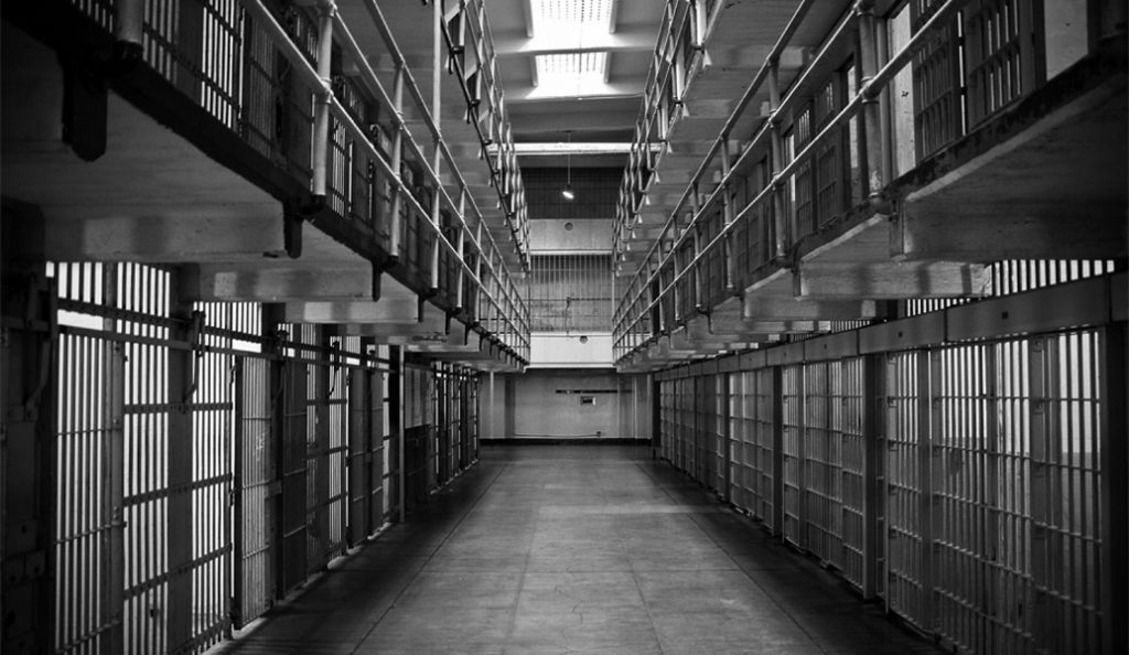 Τριπλή έρευνα για την ομηρία του σωφρονιστικού υπαλλήλου | Pagenews.gr Τριπλή έρευνα για την ομηρία του σωφρονιστικού υπαλλήλου | Pagenews.gr