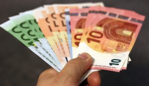 Ανοίξτε την τηλεόραση, έρχονται δουλειές! | Pagenews.gr Ανοίξτε την τηλεόραση, έρχονται δουλειές! | Pagenews.gr