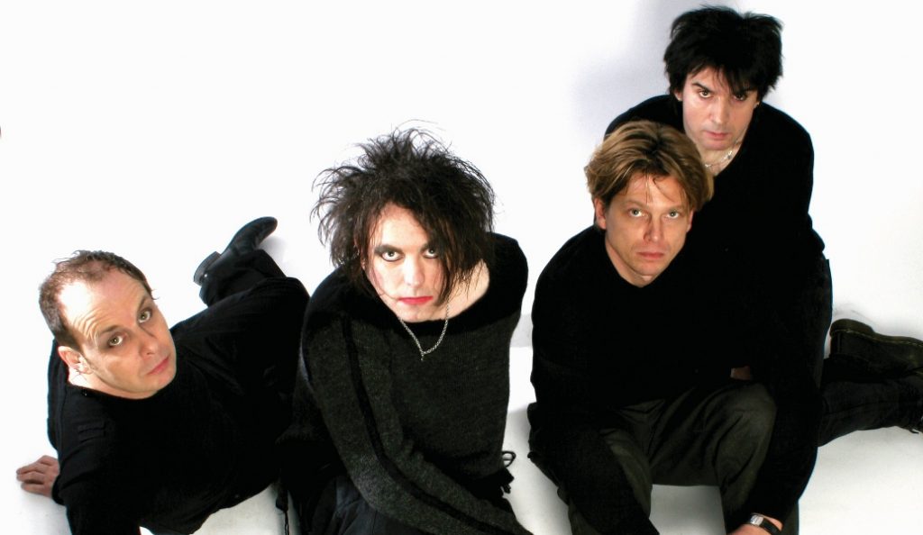 The Cure: Το θρυλικό συγκρότημα ανακοίνωσε με ποιους θα γιορτάσει τα 40α του γενέθλια | Pagenews.gr The Cure: Το θρυλικό συγκρότημα ανακοίνωσε με ποιους θα γιορτάσει τα 40α του γενέθλια | Pagenews.gr