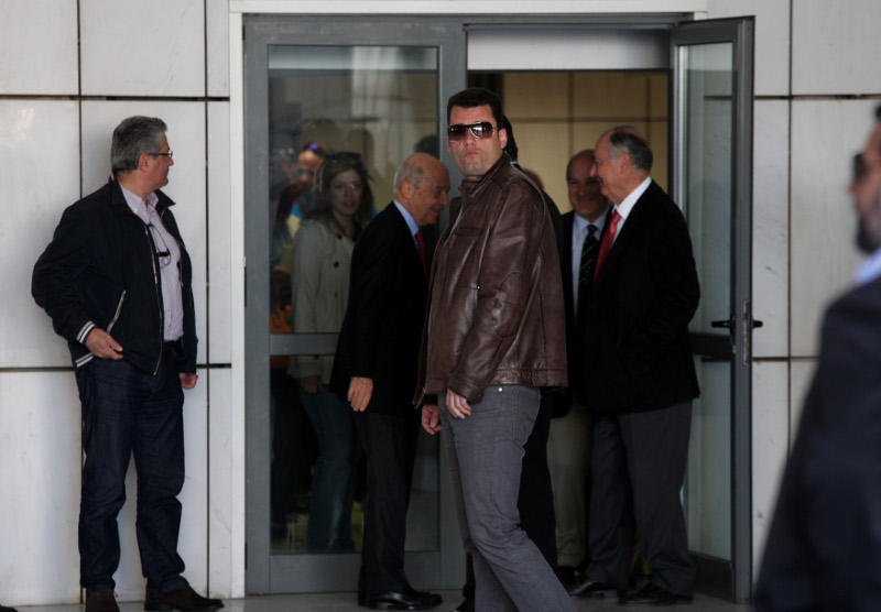 Άγιοι Ανάργυροι: Αυτός είναι ο αστυνομικός που σκότωσε την οικογένειά του και αυτοκτόνησε (pics) | Pagenews.gr Άγιοι Ανάργυροι: Αυτός είναι ο αστυνομικός που σκότωσε την οικογένειά του και αυτοκτόνησε (pics) | Pagenews.gr