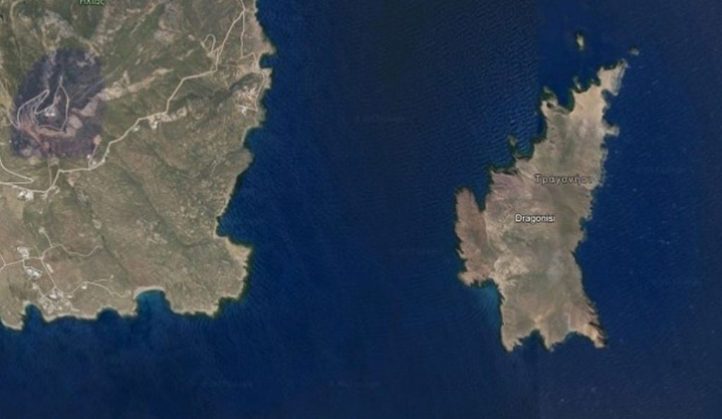 Μύκονος: Προσάραξη πλοίου σε βραχονησίδα – Διεσώθη το πλήρωμα (vid) | Pagenews.gr Μύκονος: Προσάραξη πλοίου σε βραχονησίδα – Διεσώθη το πλήρωμα (vid) | Pagenews.gr